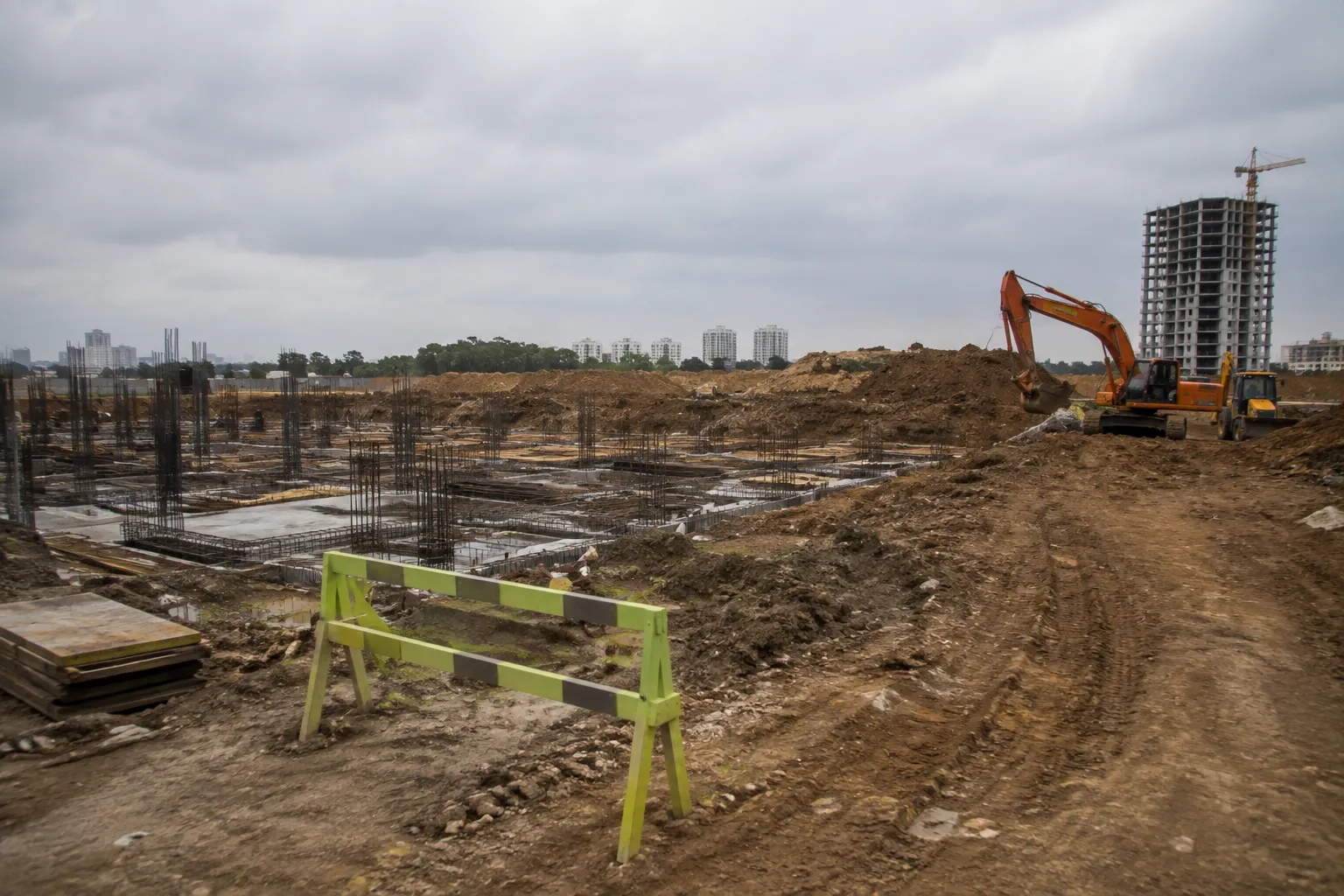 Nambiar District 25 photos construction progress